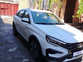 2024 Lada (ВАЗ) Vesta SW Cross I Рестайлинг (NG), белый, 1750000 рублей, вид 1