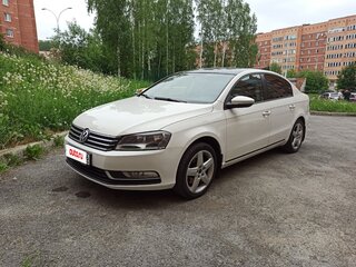 2011 Volkswagen Passat B7, белый, 990000 рублей, вид 1