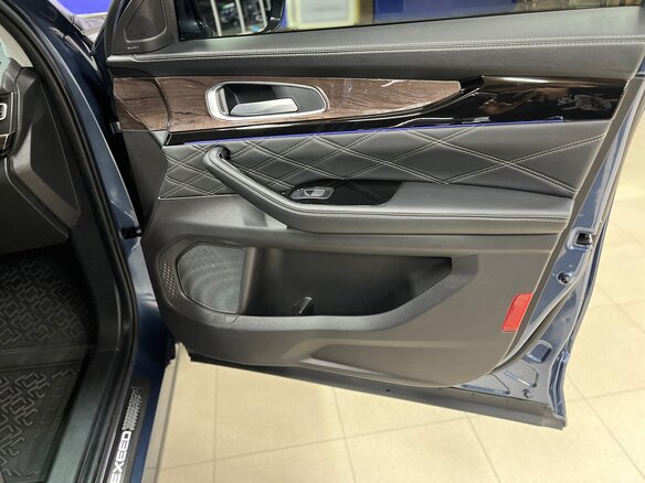 2022 Exeed VX I, синий, 3400000 рублей - вид 21