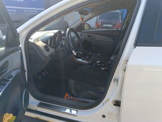 2010 Chevrolet Cruze I, белый, 755000 рублей, вид 5