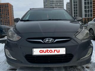 2014 Hyundai Solaris I, серый, 875000 рублей, вид 3