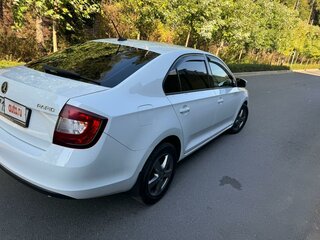 2017 Skoda Rapid I Рестайлинг, белый, 1270000 рублей, вид 4