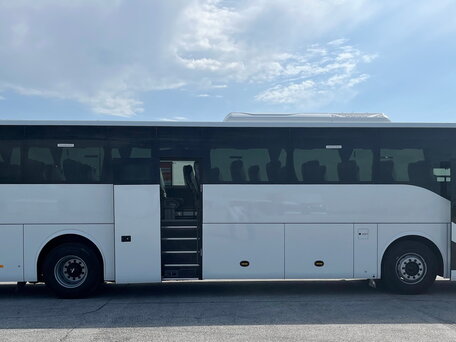 2026 Yutong ZK6127HQ, белый, 17481196 рублей, вид 5