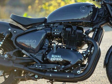 2026 Royal Enfield Shotgun, чёрный, 722000 рублей, вид 2