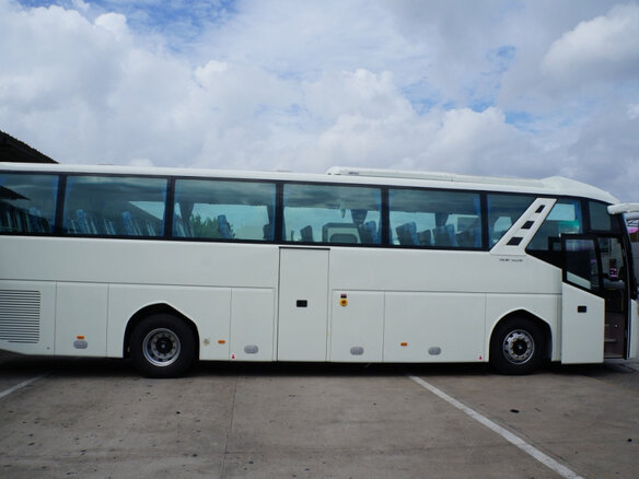 2013 Golden Dragon XML6126, белый, 2599999 рублей - вид 4
