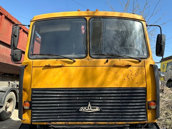 2010 МАЗ 6422, жёлтый, 1395000 рублей - вид 1