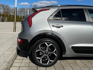 2022 Kia Niro II, серый, 1900904 рублей, вид 5