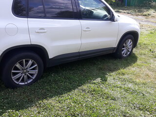 2010 Volkswagen Tiguan I, белый, 890000 рублей, вид 2
