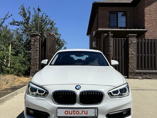 2015 BMW 1 серии 118i II (F20/F21) Рестайлинг, белый, 1650000 рублей, вид 3