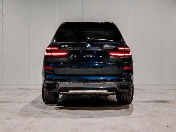 2025 BMW X7 40i I (G07) Рестайлинг, синий - вид 3