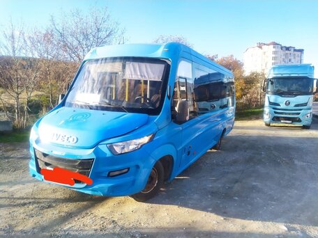 2016 Iveco Daily, синий, 1650000 рублей, вид 1
