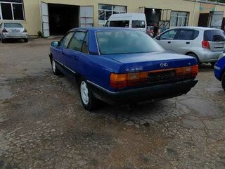 1984 Audi 200 II (C3), синий, 130000 рублей, вид 3
