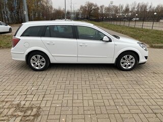 2012 Opel Astra H Рестайлинг, белый, 620000 рублей, вид 5