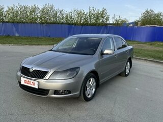 2011 Skoda Octavia II (A5) Рестайлинг, серый, 830000 рублей, вид 1
