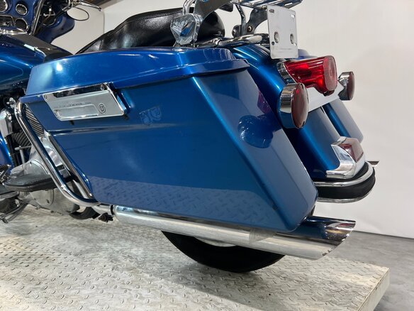 2006 Harley-Davidson Electra Glide, синий, 510000 рублей - вид 22