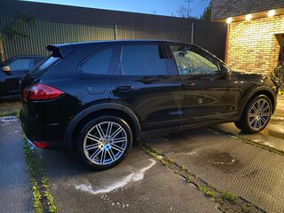 2010 Porsche Cayenne Diesel II (958), чёрный, 5150000 рублей, вид 4