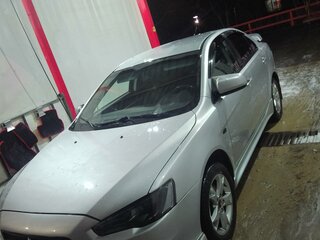 2007 Mitsubishi Lancer X, серебристый, 700000 рублей, вид 1