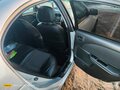 2001 Toyota Avensis I Рестайлинг, серебристый, 470000 рублей - вид 8