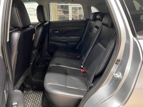 2010 Mitsubishi ASX I, серебристый, 1100000 рублей - вид 21