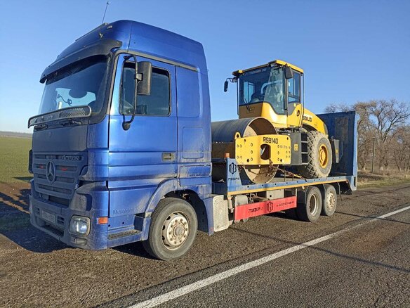 2006 Mercedes-Benz Actros, синий, 6750000 рублей - вид 2