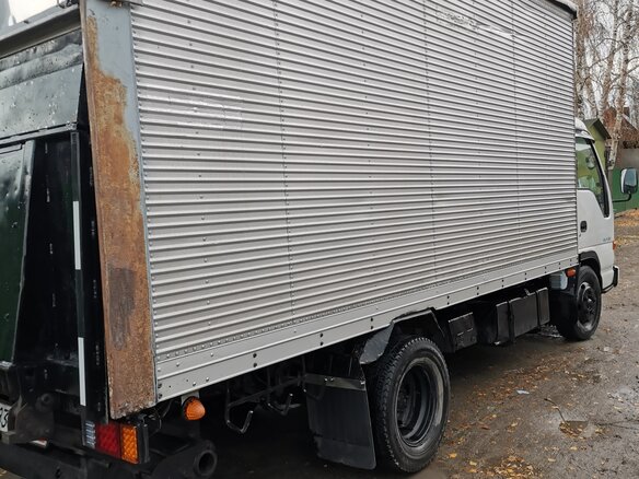 1996 Isuzu Elf (N-series), белый, 1000000 рублей - вид 6