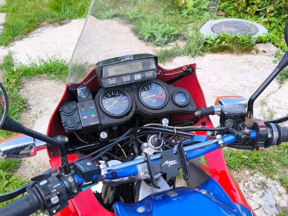 1993 Honda XRV 750 Africa Twin, белый, 500000 рублей - вид 6