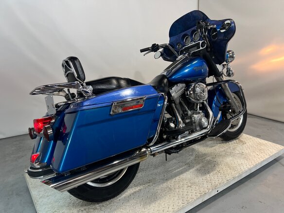 2006 Harley-Davidson Electra Glide, синий, 510000 рублей - вид 8