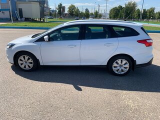 2014 Ford Focus III, белый, 880000 рублей, вид 4