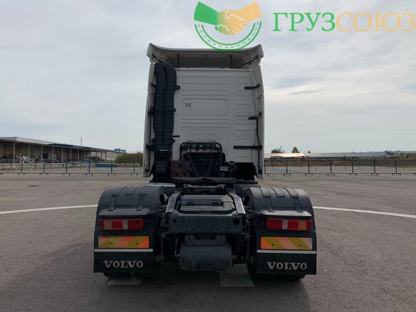 2011 Volvo FH, белый - вид 5