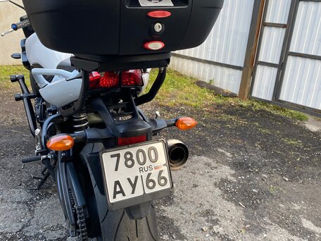 2011 Yamaha FZ1, белый, 760000 рублей, вид 3