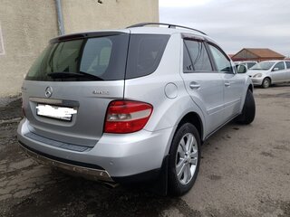 2006 Mercedes-Benz M-Класс 350 II (W164), серебристый, 1350000 рублей, вид 4