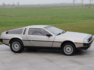 1981 DeLorean DMC-12, серебристый, 10700000 рублей, вид 4