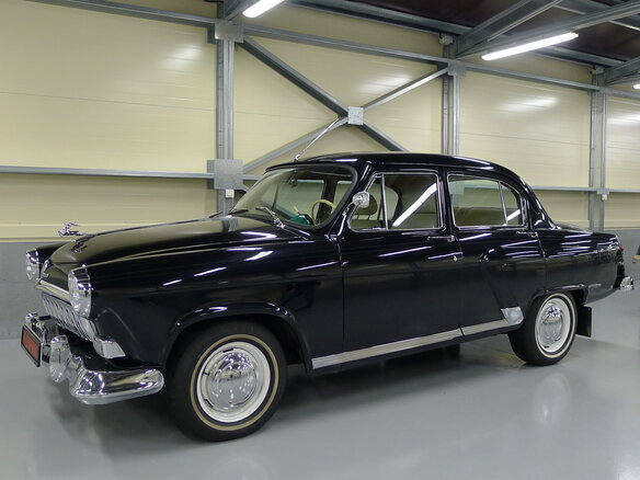 1960 ГАЗ 21 «Волга» 21В, чёрный - вид 3