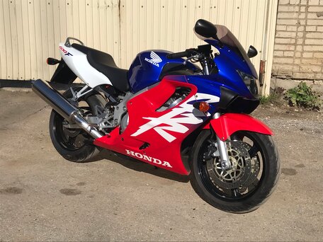 2000 Honda CBR 600F, красный, 385000 рублей, вид 1