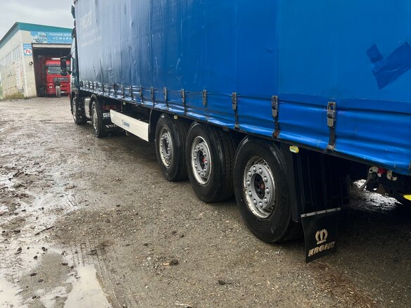 2008 Volvo FM, зелёный, 3350000 рублей - вид 4