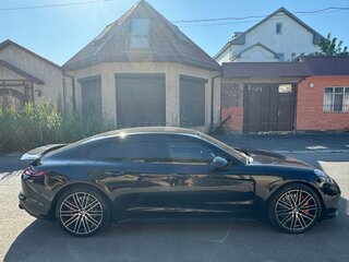 2017 Porsche Panamera Turbo II, чёрный, 7500000 рублей, вид 2