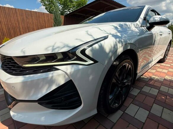 2020 Kia K5 III, белый, 2750000 рублей - вид 12