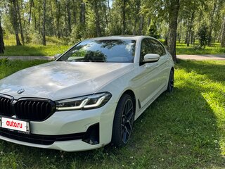 2020 BMW 5 серии Long 530Li xDrive VII (G30/G31/G38) Рестайлинг, белый, 5400000 рублей, вид 3