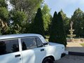 2005 Lada (ВАЗ) 2107, белый, 165000 рублей - вид 5