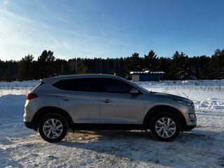 2019 Hyundai Tucson III Рестайлинг, бежевый, 2600000 рублей, вид 3