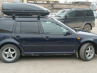 2001 Volkswagen Golf IV, синий, 255000 рублей, вид 4
