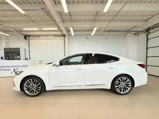 2020 Kia K7 YG (II) Рестайлинг, белый, 3499900 рублей, вид 3