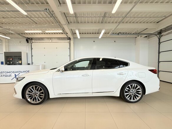 2020 Kia K7 YG (II) Рестайлинг, белый, 3499900 рублей - вид 3