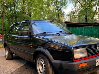 1988 Volkswagen Golf KAT II, чёрный, 140000 рублей, вид 3