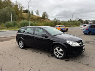 2011 Opel Astra H Рестайлинг, чёрный, 700000 рублей, вид 4