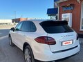 2012 Porsche Cayenne II (958), белый - вид 3
