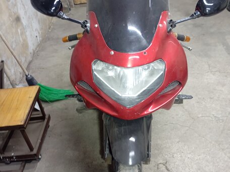 2001 Suzuki GSX-R 1000, красный, 600000 рублей, вид 2