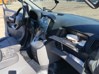 2011 Hyundai Grand Starex I, серый, 1699000 рублей, вид 5