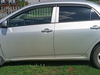 2010 Toyota Corolla X (E140, E150) Рестайлинг, серый, 900000 рублей, вид 4