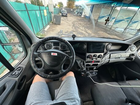 2011 Iveco Daily, белый, 1300000 рублей, вид 1